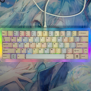 베놈 60he 7u rgb 팝니다 이미지