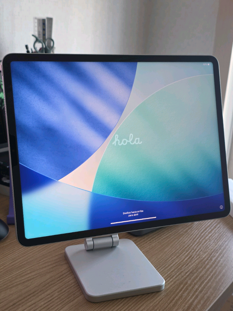 아이패드 프로 12.9 (6세대) + 애플펜슬 2세대 + 스마트 폴리오 케이스 + 거치대 이미지