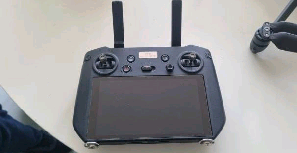 DJI Mavic 3 Pro 드론(DJI RC PRO 조종기) 이미지