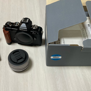 니콘 Zfc 카메라 + 16-50mm 렌즈