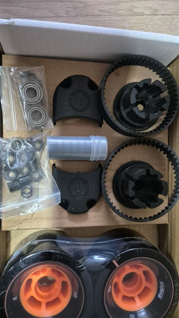 이볼브 전동 스케이트 보드 전동보드 83mm 새 바퀴 이미지