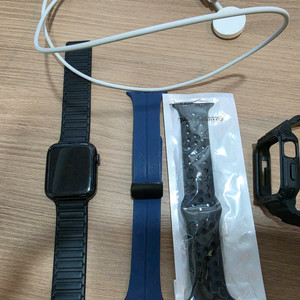 애플워치SE 2세대44mm 블루투스 이미지