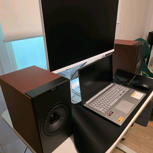 KEF coda w 이미지