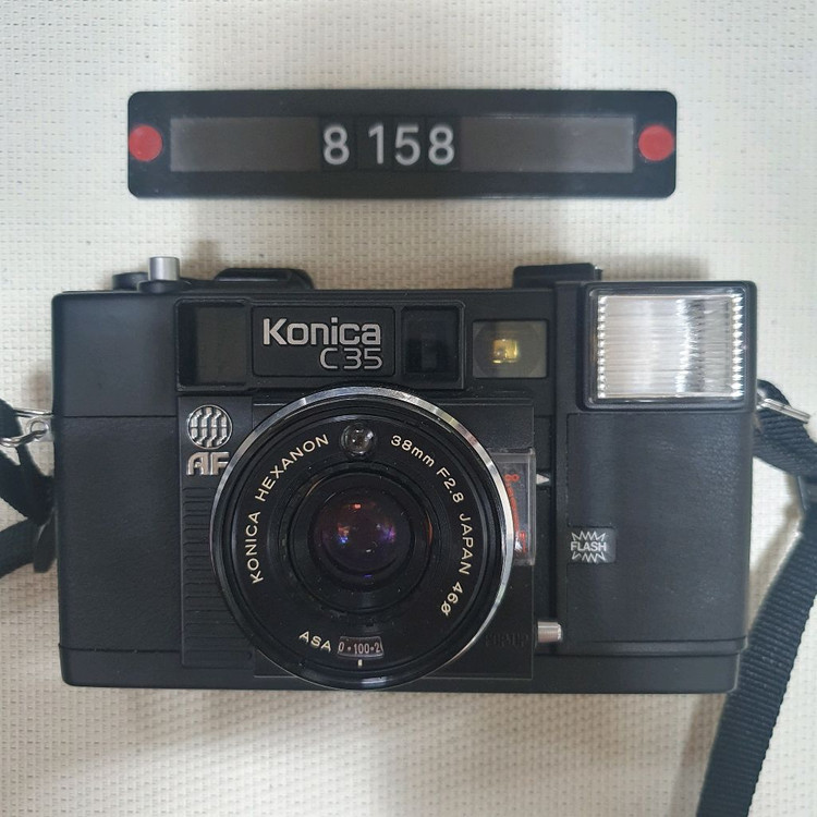 코니카 C 35 AF 필름카메라 이미지