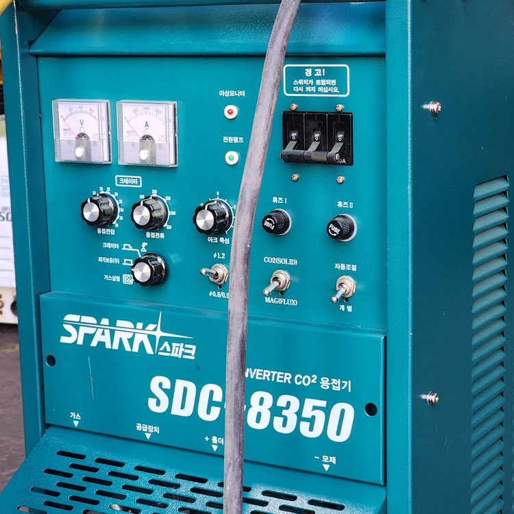 스파크 인버터350co2 용접기 이미지
