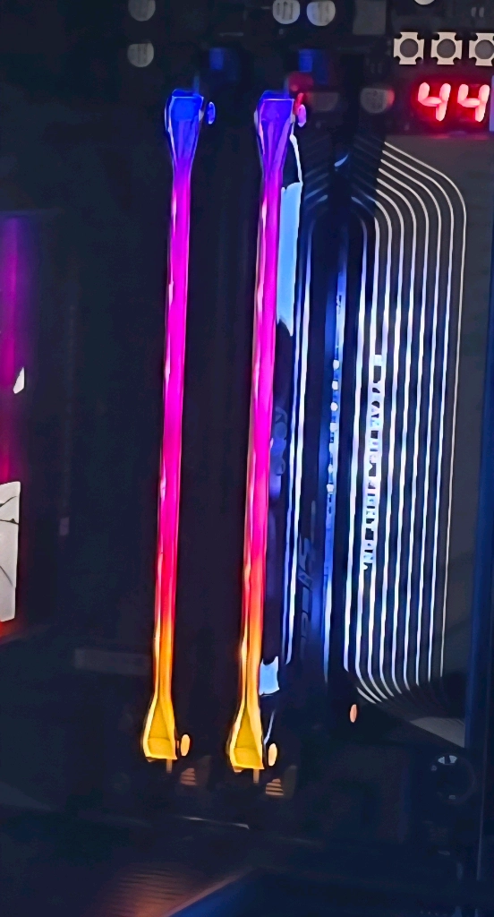 OLOy DDR5-6000 CL32 BLADE RGB MIRROR 24년 8월 구매 국내 정품 풀박스 - 안심되는 중고거래