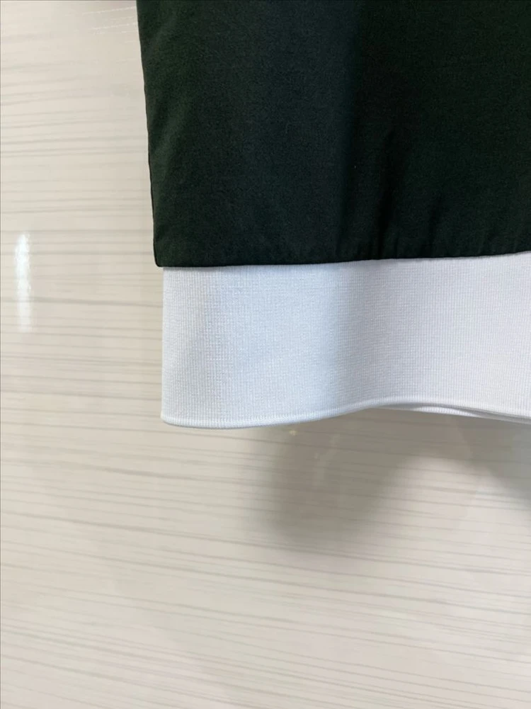 테일러메이드 X 벤츠 콜라보 반팔 카라티 (골프의류) 이미지