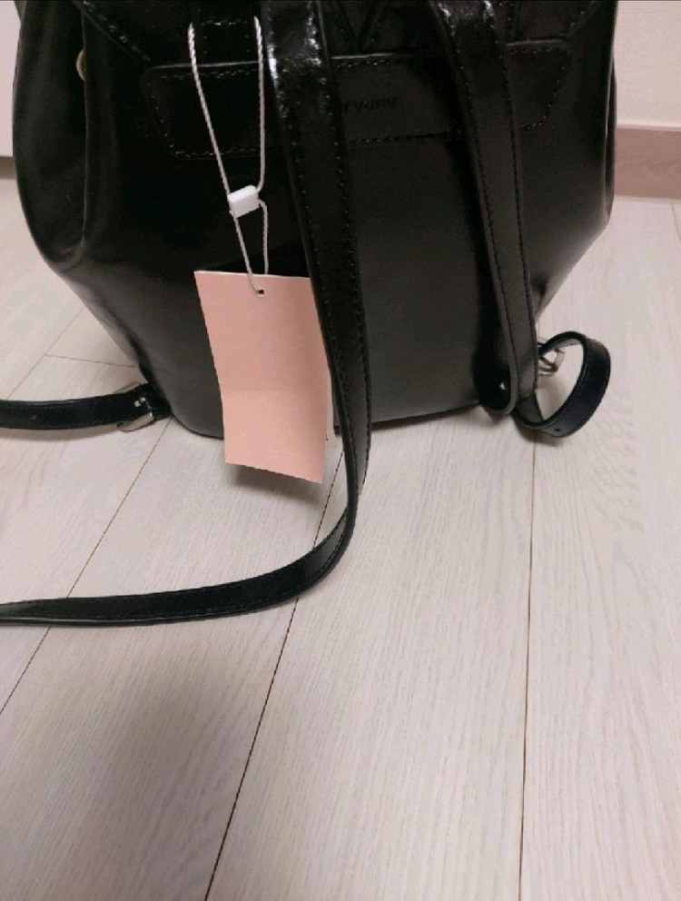 오야니 에그락 여성 여자 백팩 천연가죽 가방 새제품 이미지