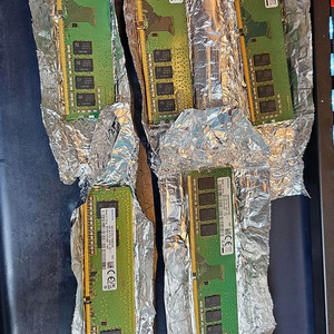 DDR4 8GB 메모리 2666 4개 3200 1개 판매 이미지