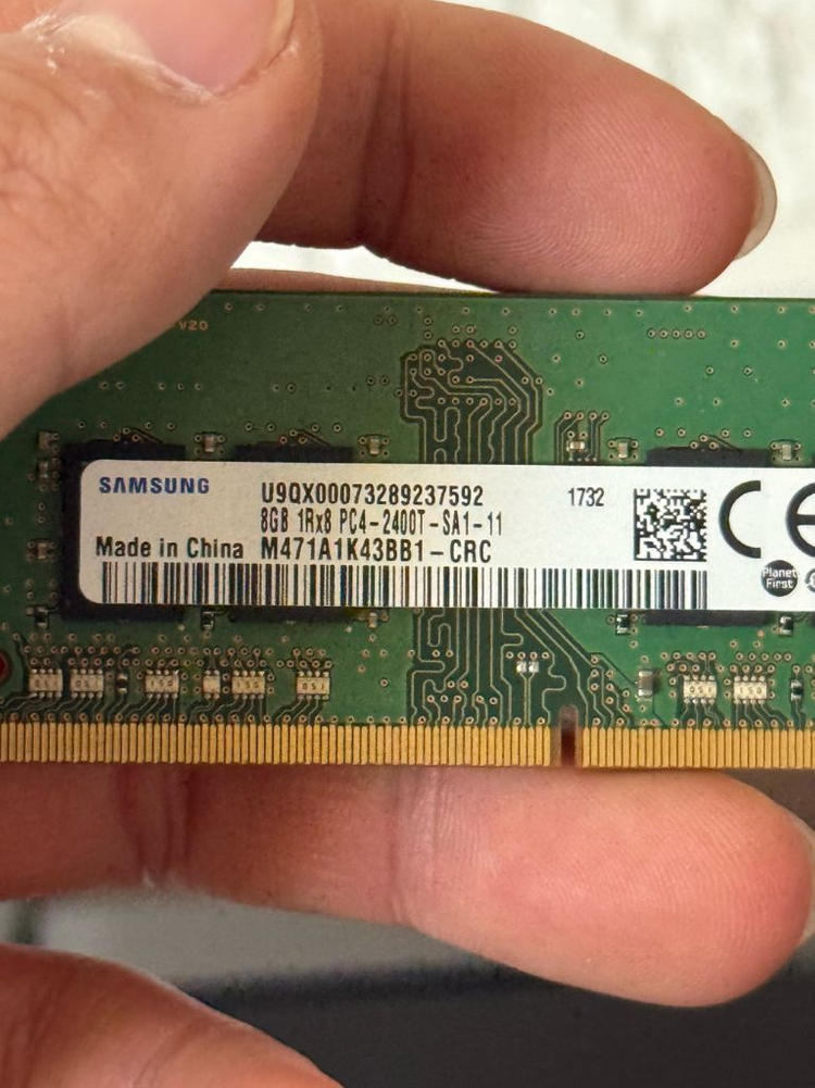 삼성 8GB DDR4 PC4-2400T 노트북 램 메모리 이미지