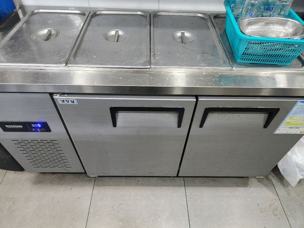 우성 4구 반찬냉장고 선반 포함 이미지