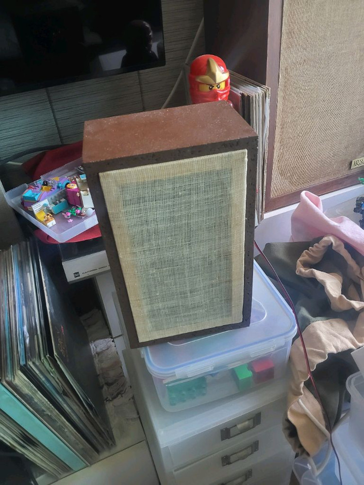 북셀프 스피커 이미지
