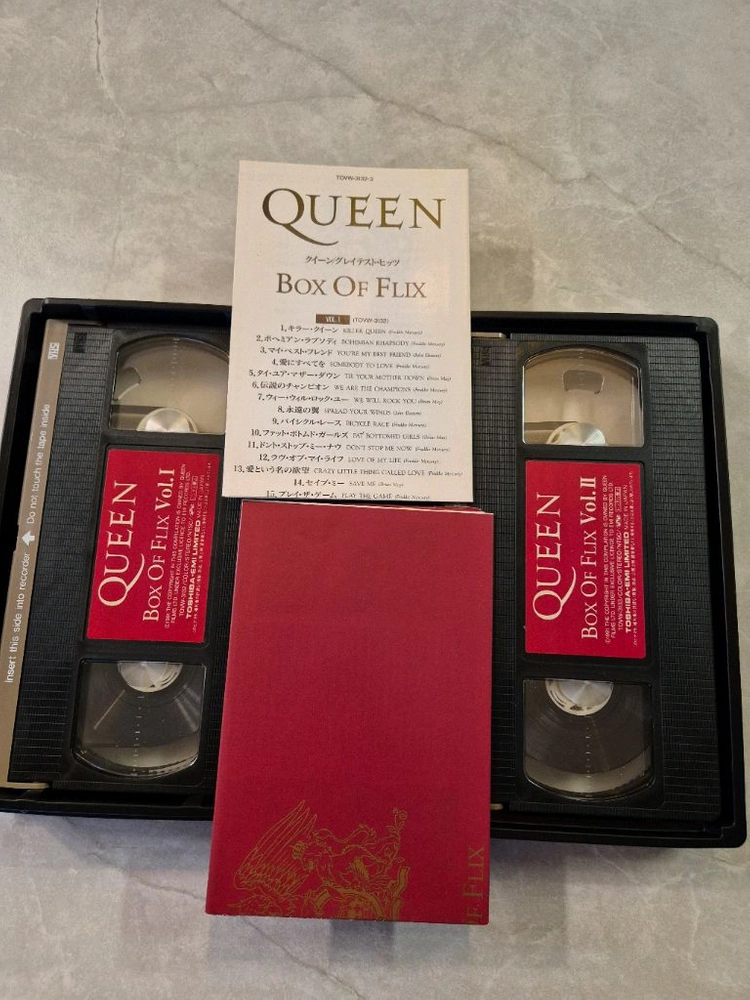 퀸 (QUEEN) 베스트 히트 비디오테이프 VHS 박스 오브 플릭스 이미지