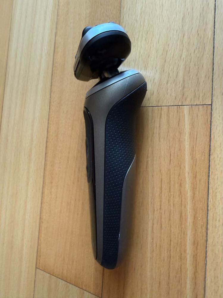 브라운 BRAUN S7 면도기 최상 전기면도 면도 쉐이빙사진구성사용감 거의 없음상태최상메이드인저머니 독일개인입니다가 이미지