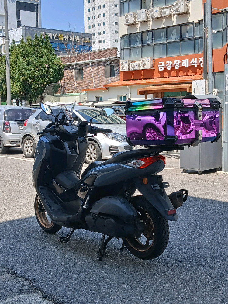 엔맥스,nmax125 23년식 5.4만Km 알탑셋팅 유광그레이!! 이미지