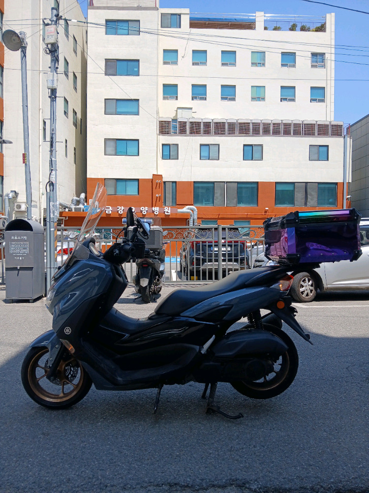 엔맥스,nmax125 23년식 5.4만Km 알탑셋팅 유광그레이!! 이미지