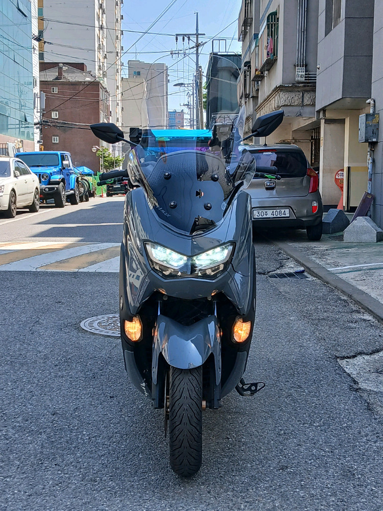 엔맥스,nmax125 23년식 5.4만Km 알탑셋팅 유광그레이!! 이미지