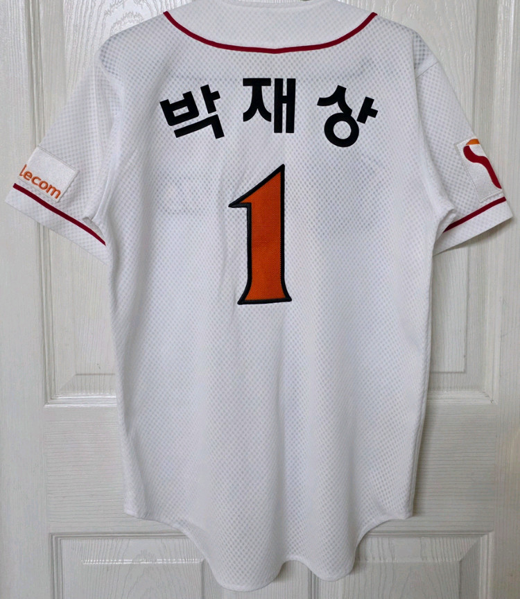 [85] SK와이번스(SSG랜더스) 카멜레온 왕조 홈 유니폼(박재상) 이미지