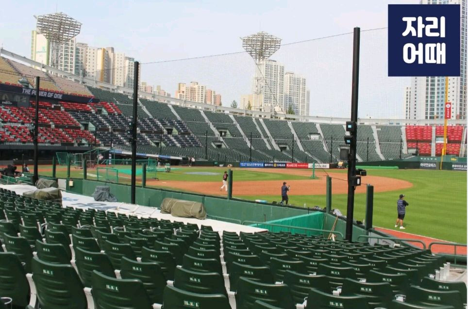 5월10일 롯데 기아 1루 내야필드석 통로 근접 2연석 이미지