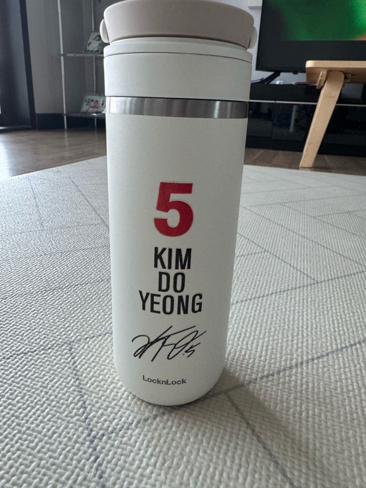 기아타이거즈 김도영 텀블러 팝니다 이미지