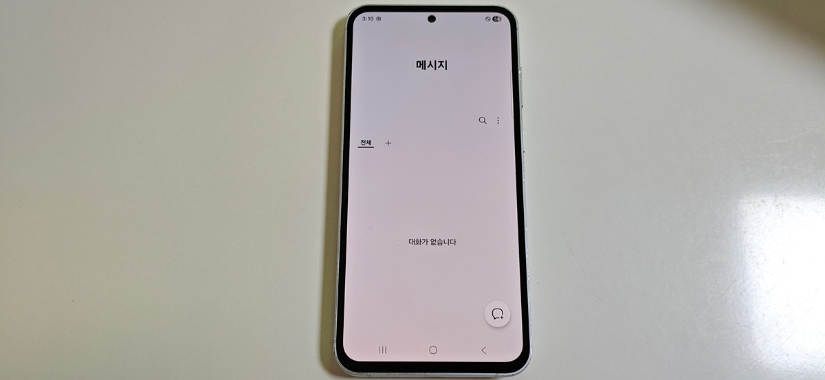 갤럭시 S23 FE 액정 무잔상 무기스 이미지