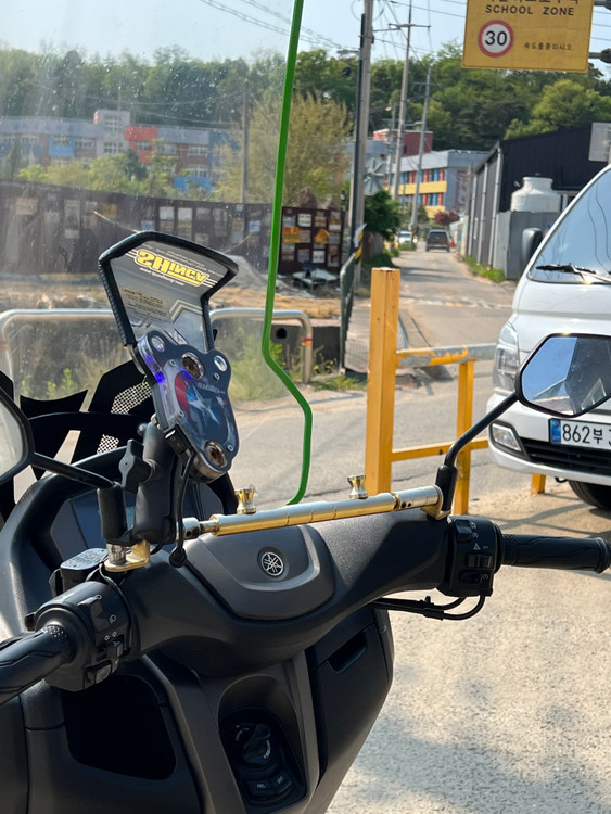 야마하 Nmax125 24년식 4만키로대 저렴한 가격에 판매합니다 이미지