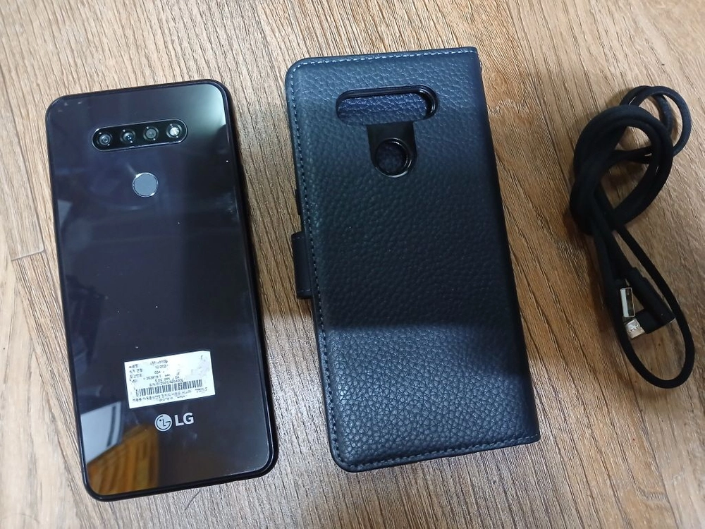 LG Q51 LM-Q510N 휴대폰 새것수준 안드로이드11 C타입 케이스 이미지