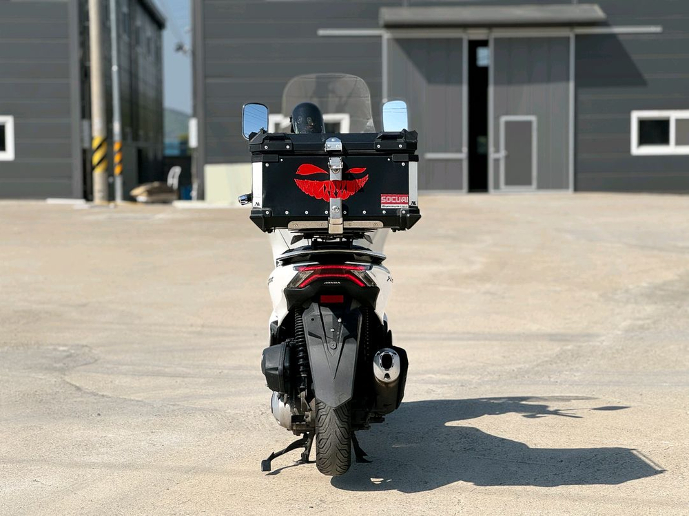 혼다PCX125/22년식/6만키로/175만원/배달세팅 이미지