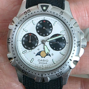 카시오 (CASIO) 마린 트리플 캘린더 문페이스 다이버 새치시계 이미지