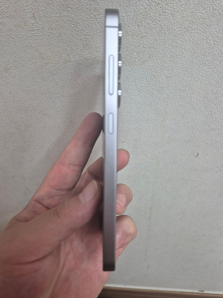 갤럭시 S25 256GB 실버 판매합니다[65만] 이미지