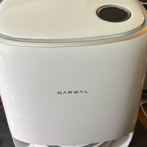 NARWAL FREO 나르왈 프레오 로봇청소기(배터리새것) 이미지