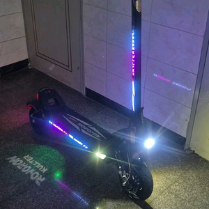 전동킥보드 듀얼트론 로보론 이미지