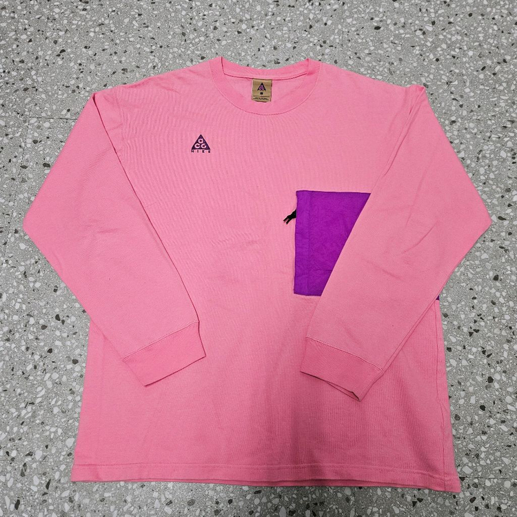 Nike ACG Zip Pocket Long Sleeve 나이키 ACG 지퍼 포켓 티 이미지