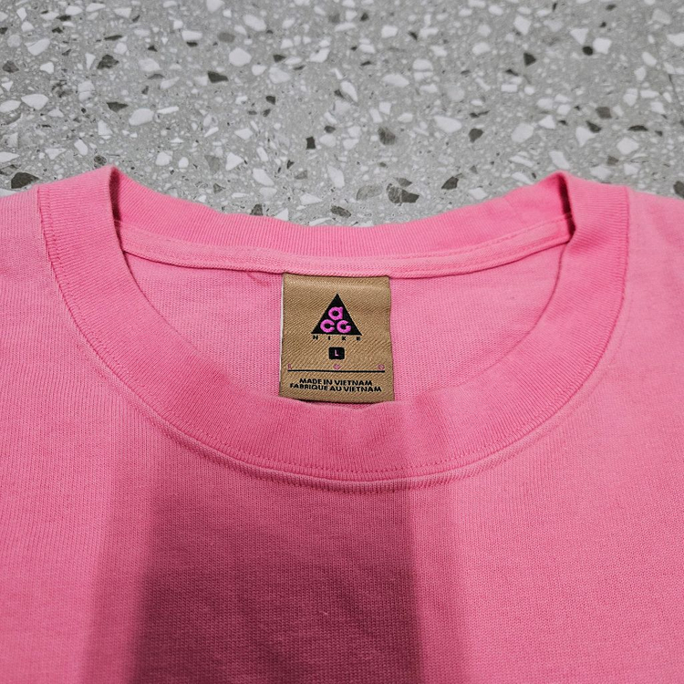 Nike ACG Zip Pocket Long Sleeve 나이키 ACG 지퍼 포켓 티 이미지