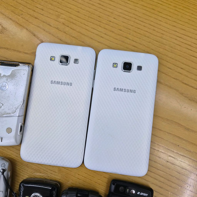 올드폰 구형폰 옛날폰 피처폰 삼성애니콜 일괄 판매 NO터스트폰 이미지