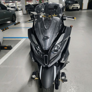 킴코 다운타운 ST125i 빅스쿠터 abs 오토바이 이미지