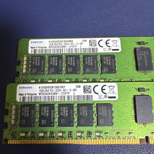 삼성 DDR4 16GB 서버용 ecc 메모리 이미지