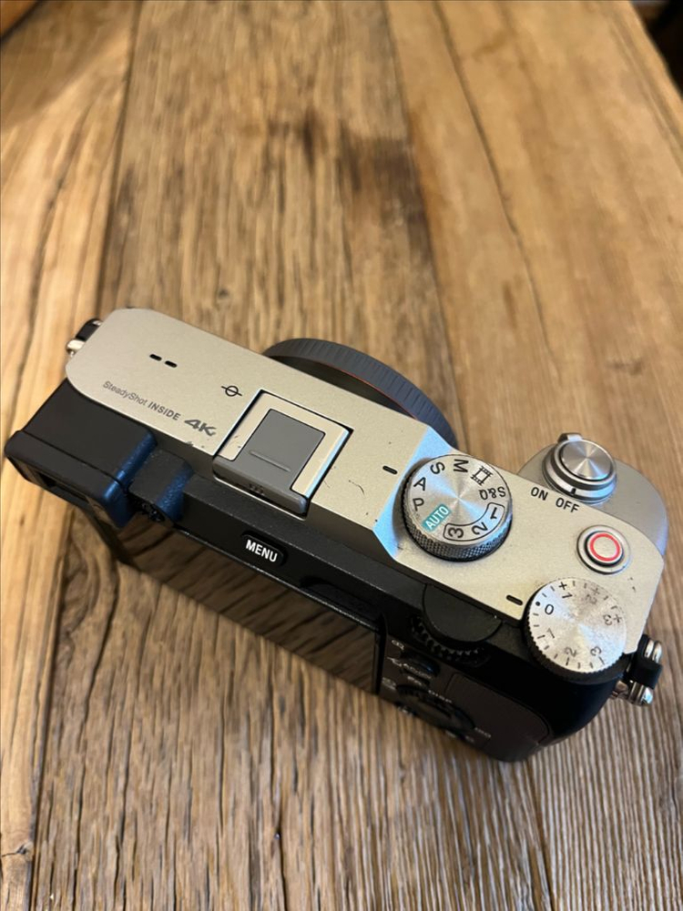 SONY A7C 풀프레임 미러리스 카메라 이미지