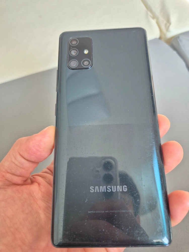갤럭시 퀀텀1 SM-A716S 블랙 이미지