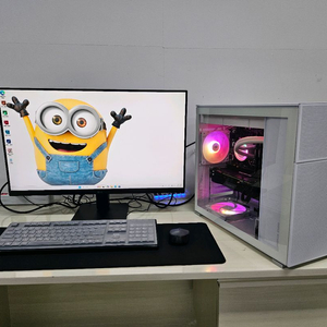 [세종/대전/청주] i7-8700 / RTX 2070S / 64G / 저장공간 총 4TB 화이트 수랭 게이밍 본체 이미지