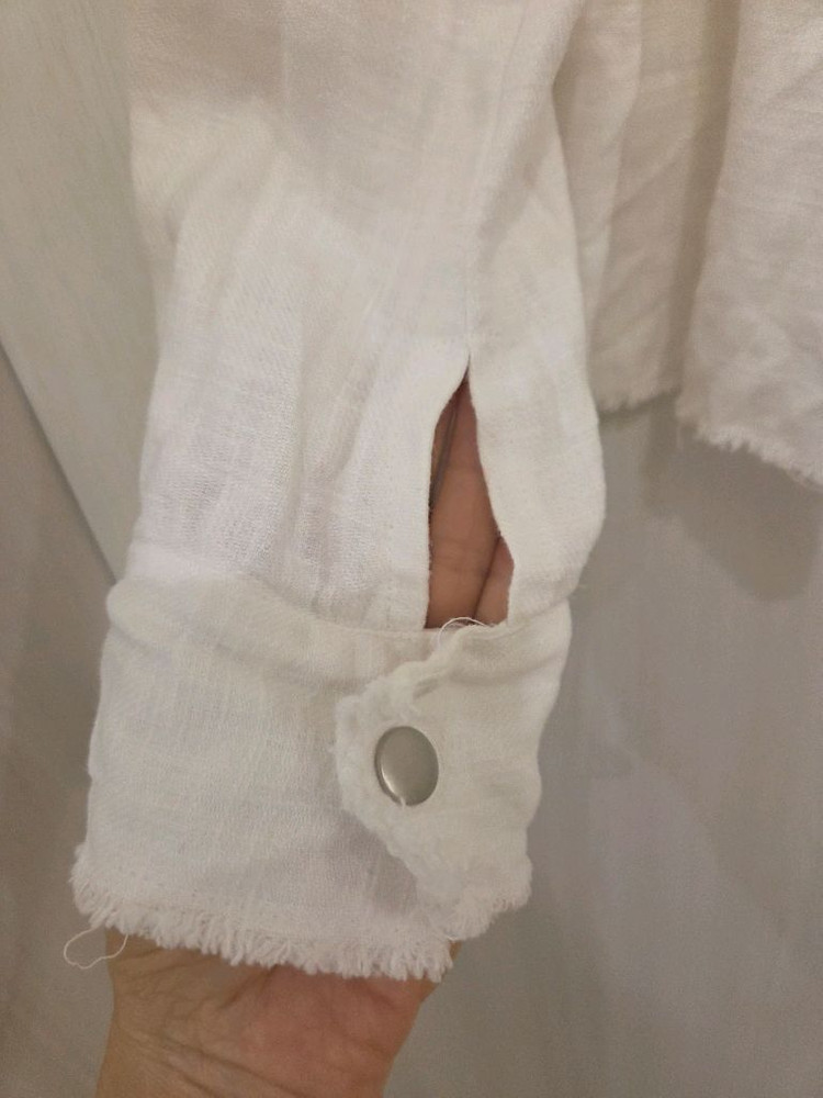 화이트 면마셔츠형 자켓 이미지