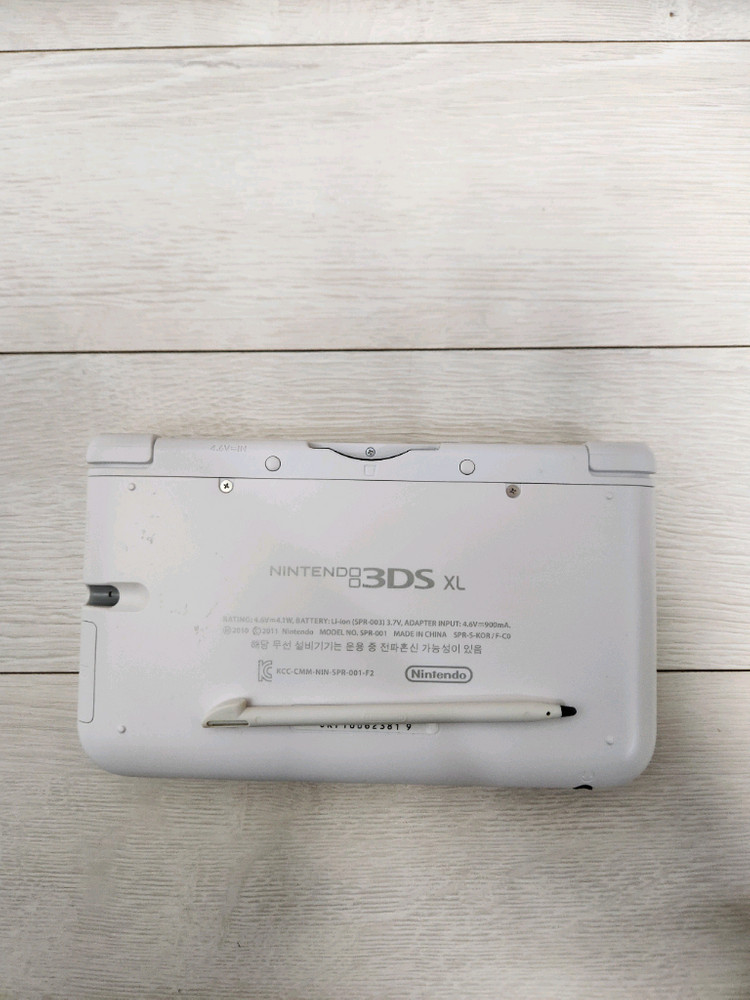 닌텐도 3DS XL 화이트, 한글칩 (뱅크,특별체험판등) 이미지