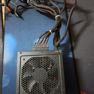 시소닉 모듈 750w 파워서플라이 이미지