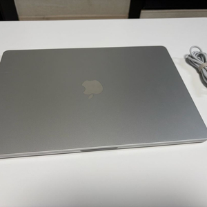 대전 맥북 에어 M3 15인치 8gb/256gb 실버 이미지
