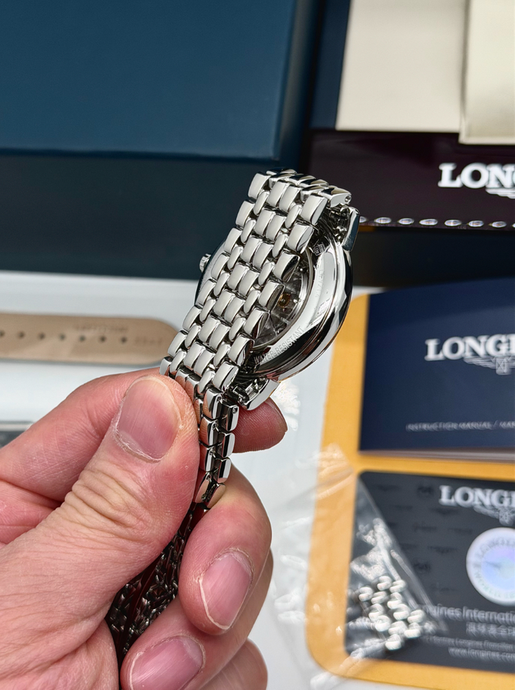 신품급 론진(Longines) 정품 오토매틱 38.5mm L4.921.4.11.6 남성 시계 이미지