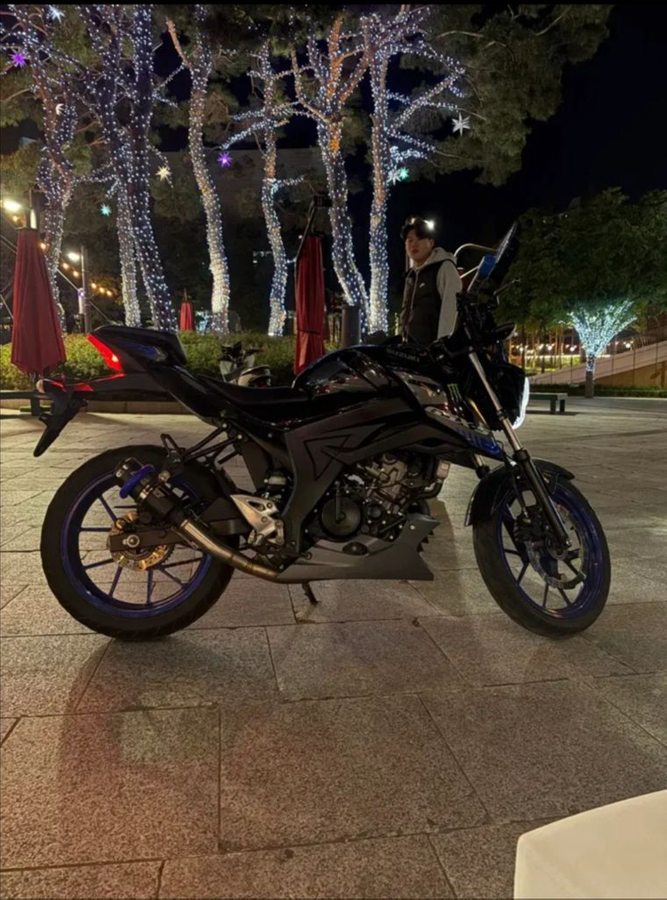 스즈키 GSX-S125 이미지
