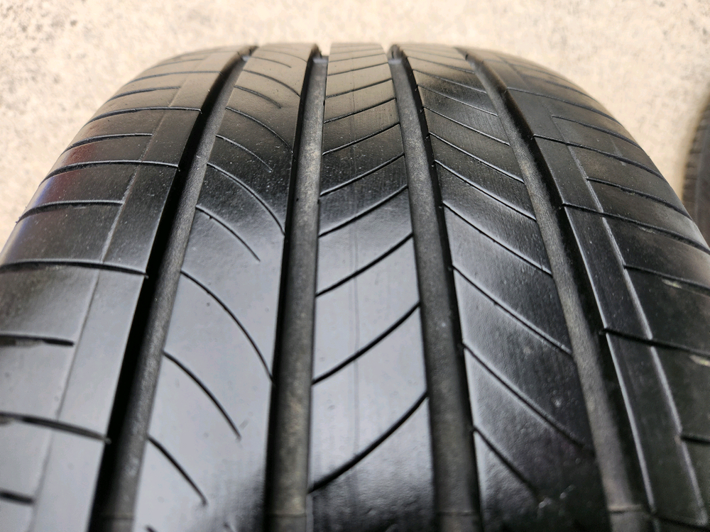벤츠 W205 C클래스 17인치 정품 휠 타이어 세트 판매합니다. 이미지