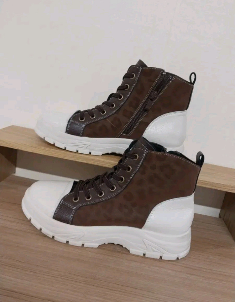 여성 하이탑 가죽 스니커즈, 운동화 (245) 이미지