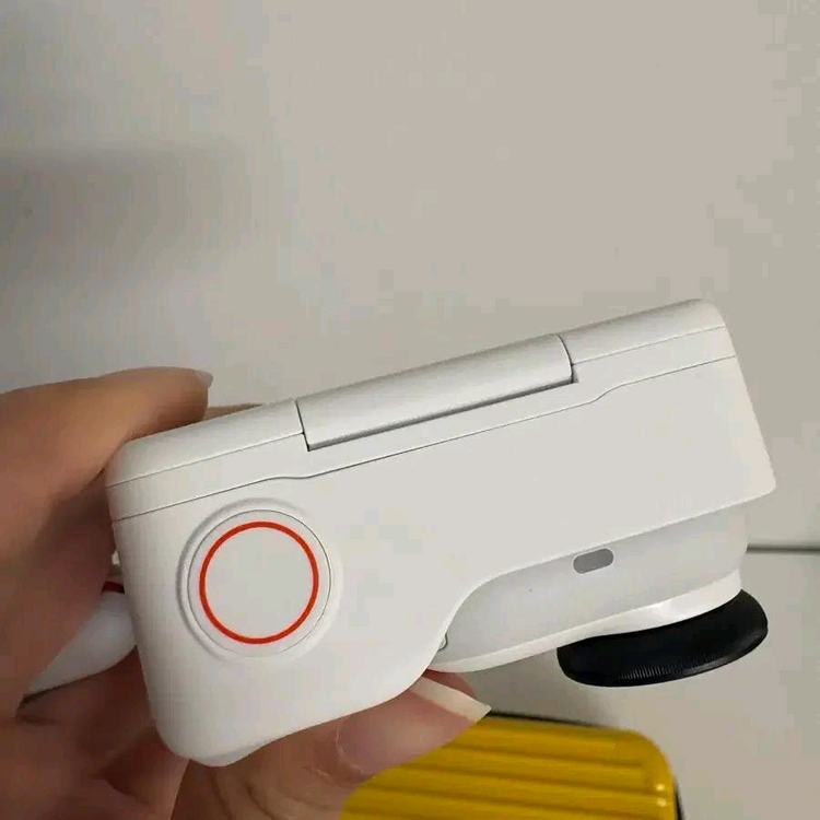 인스타360 GO Ultra 화이트 이미지