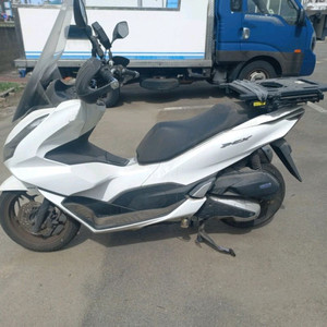 125cc 스쿠터 이미지